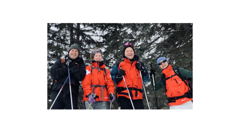 Experience the Canadian Ski Patrol